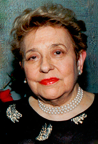Alicia de Larrocha (1923-2009) continues to cast a giant shadow over the world of classical pianists.