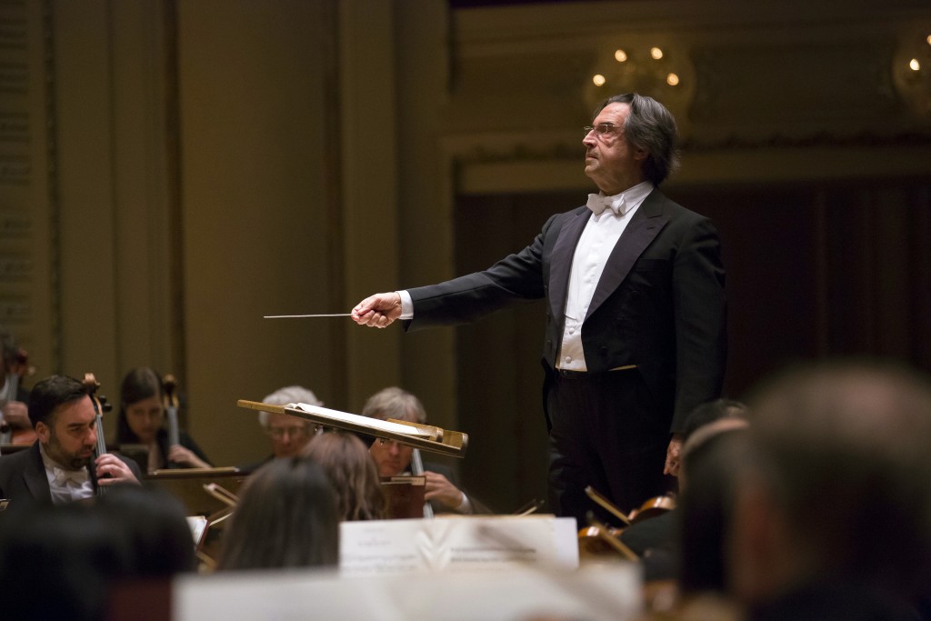 Riccardo Muti leads the CSO in the opening-night concert of the 125th anniversary season. | © Todd Rosenberg Photography 2015