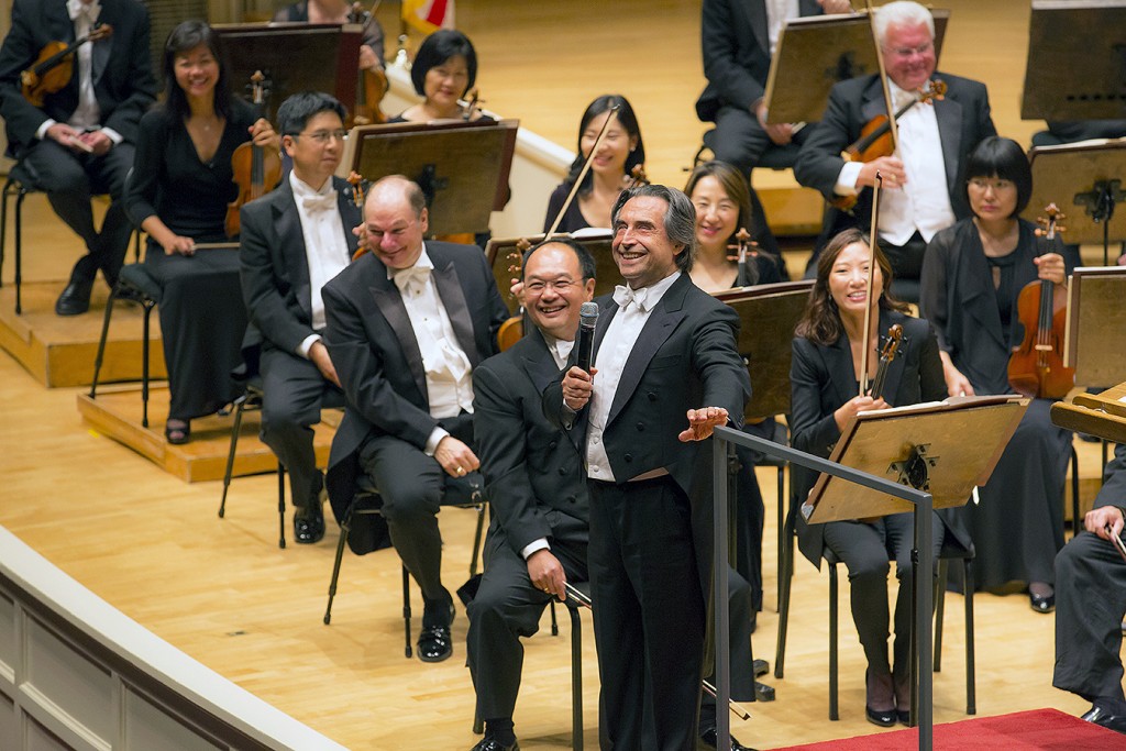 Riccardo Muti addresses the audience before the CSO's opening-night concert of its 125th anniversary season. | © Todd Rosenberg Photography 2015